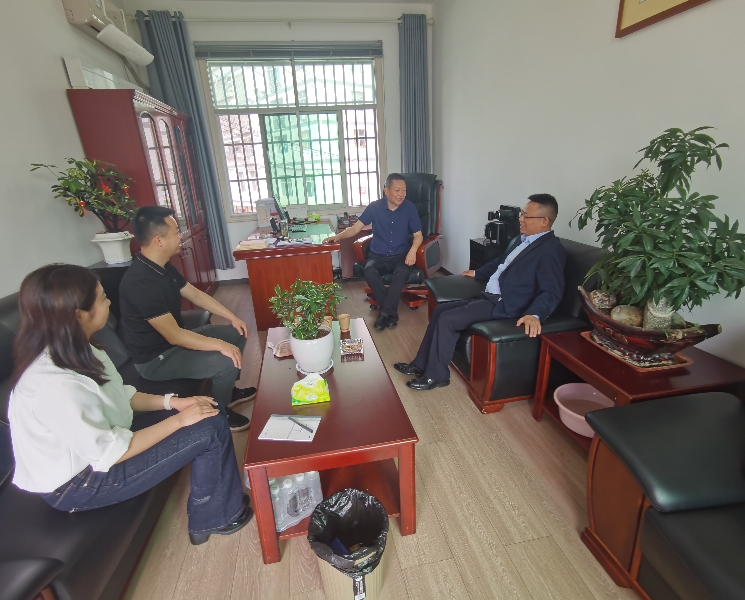 金沙8087公司赴汉阴县拜会汉阴发投集团董事长毋勇，进行工作座谈